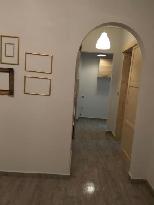 Nice& Cozy Flat 1Min From The Heart Of Athens.Wifi Exterior photo